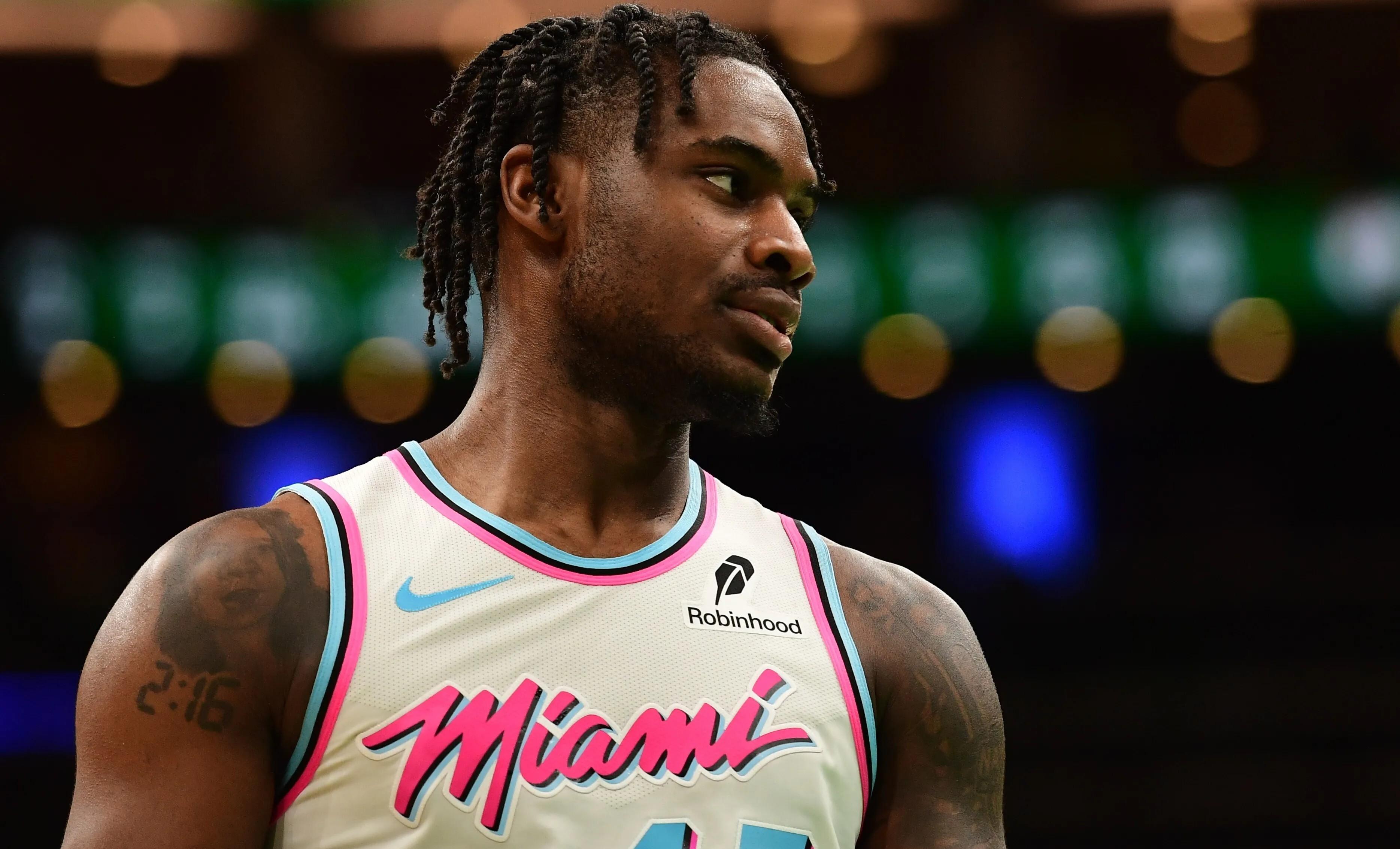 包含雄鹿败给奇才,前场篮板失守需加强的词条 包含雄鹿败给奇才,前场篮板失守需加强的词条