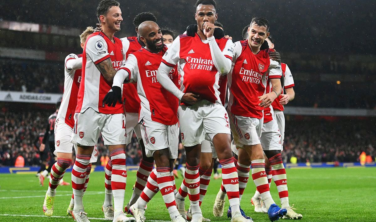 超级对决即将上演,两支顶级球队将交手 超级对决即将上演,两支顶级球队将交手