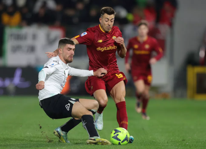 斯佩齐亚继续不胜,积分榜情况堪忧的简单介绍 斯佩齐亚继续不胜,积分榜情况堪忧的简单介绍