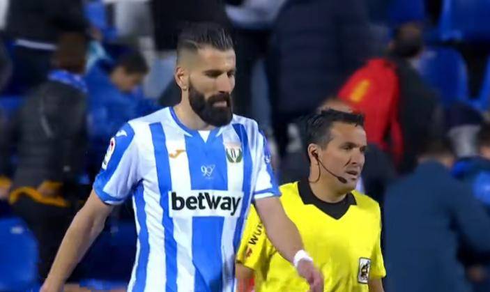 皇马凭借梅开二度力克塞维利亚 皇马凭借梅开二度力克塞维利亚